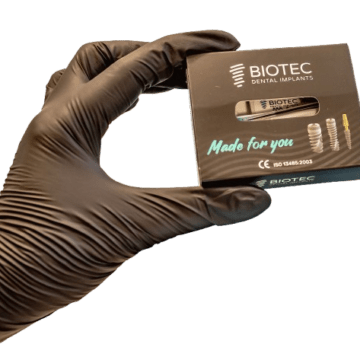 implant_dentar_biotec-removebg-preview